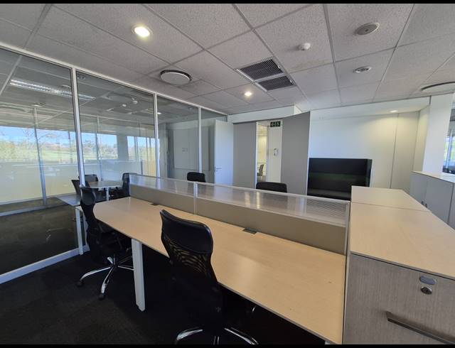 1,081M² OFFICE TO LET IN SANDTON CENTRAL